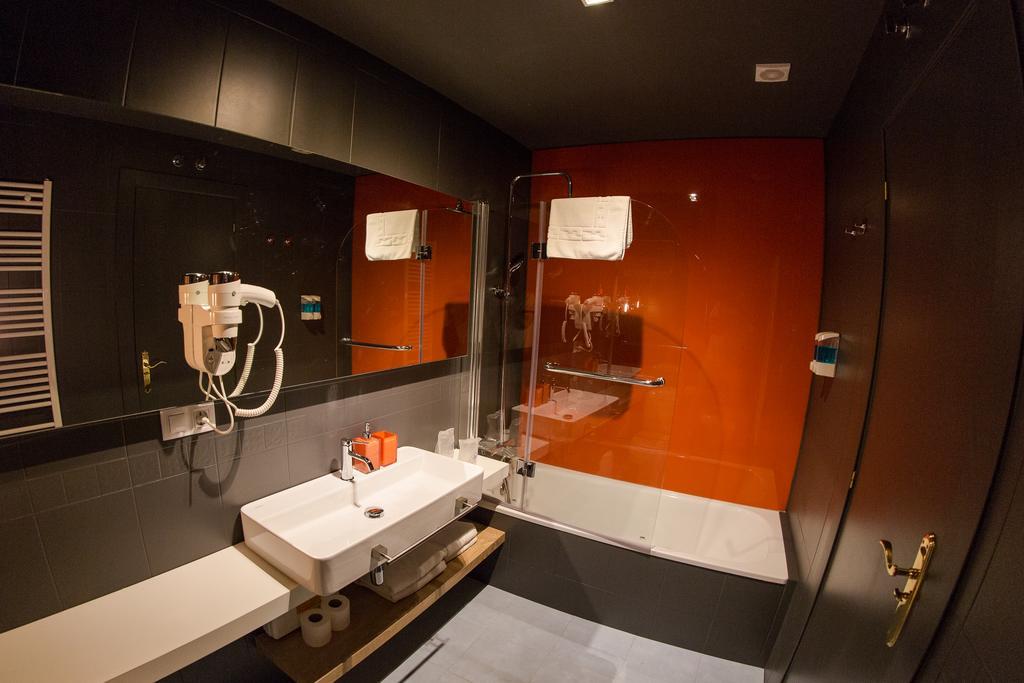 Apartamento Sombrereria Rimbombin Burgo Pokoj fotografie